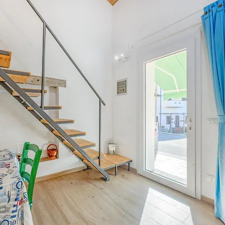 Casa Corsa - Goelba * Pomonte (Livorno)
