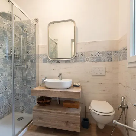 Casa Corsa - Goelba Pomonte (Livorno)