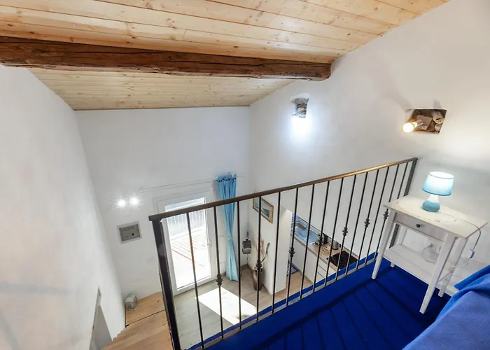 Casa Corsa - Goelba Pomonte